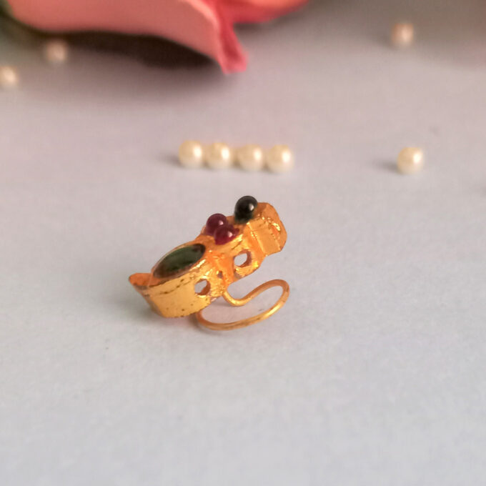 Pierce style Nose Pin