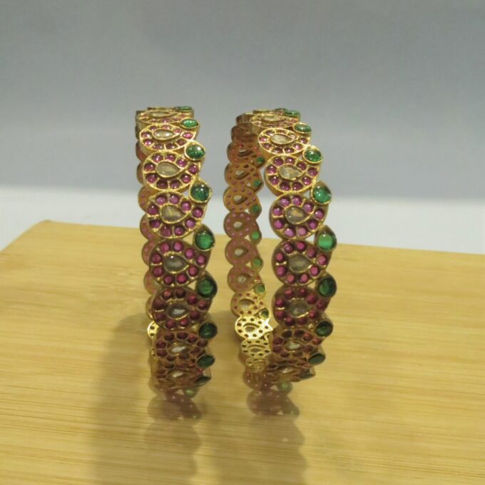 Kemp Style Imitation Bangles 5